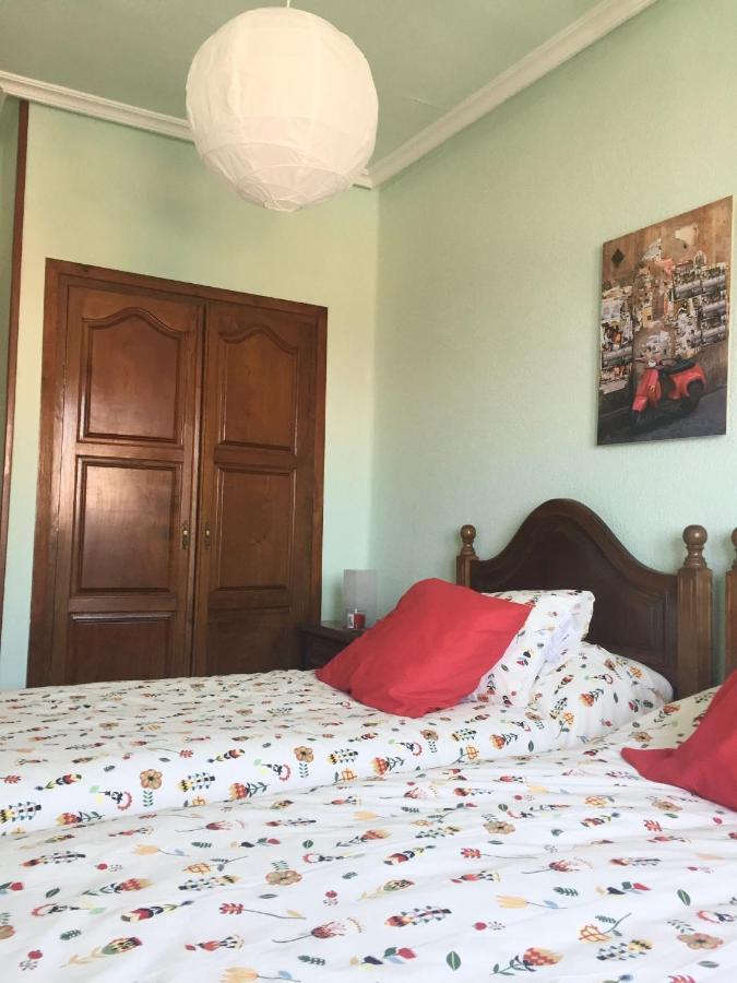 Apartamento La casina del Reloj con vistas al mar Lastres Exterior foto